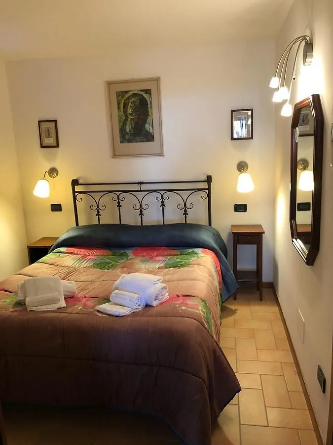 8380 Miracolle Bed & Breakfast Poggio Murella Italy