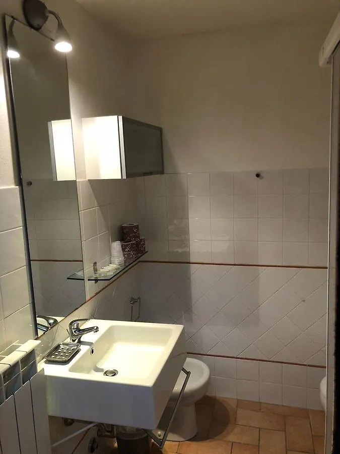 8380 Miracolle Bed & Breakfast Poggio Murella 0*,