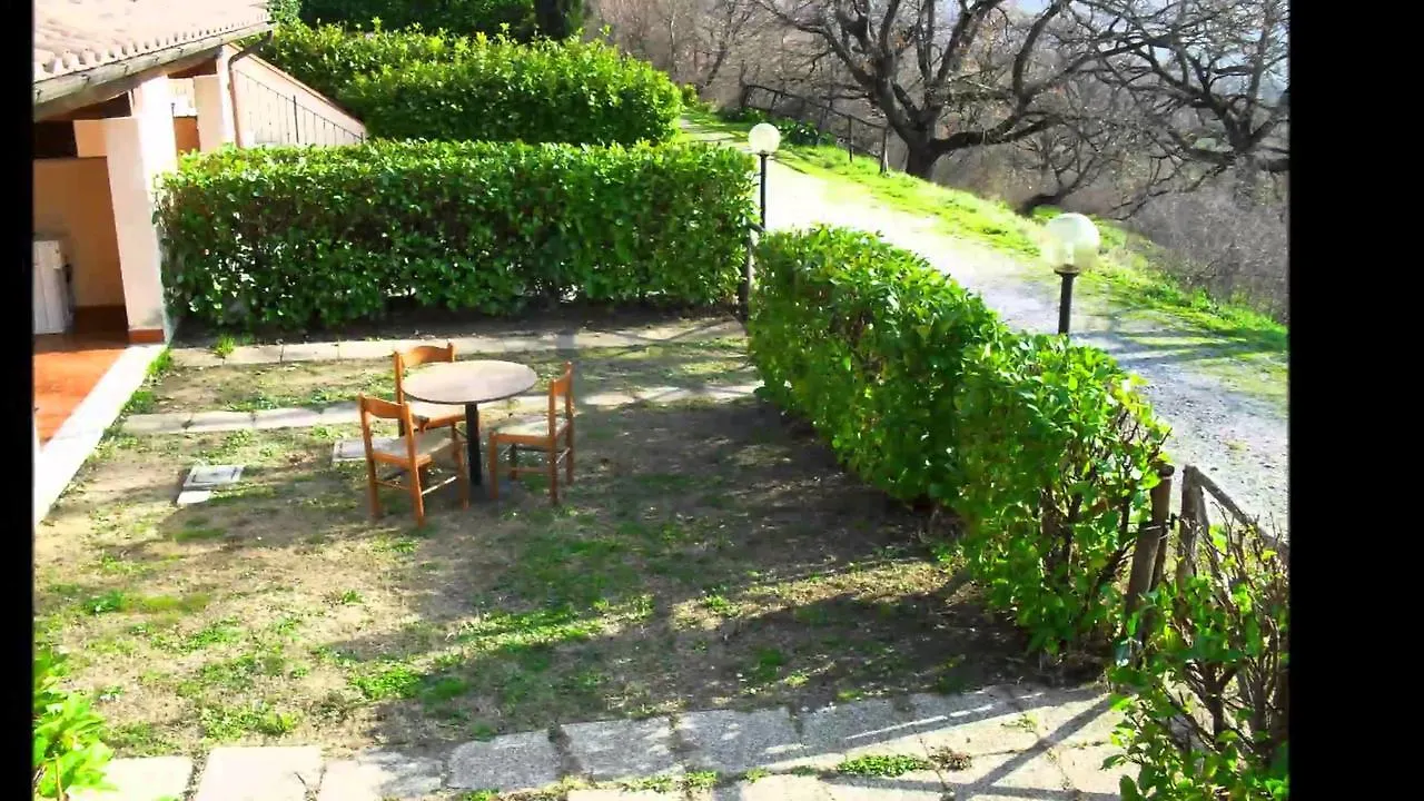 8380 Miracolle Bed & Breakfast Poggio Murella 0*,
